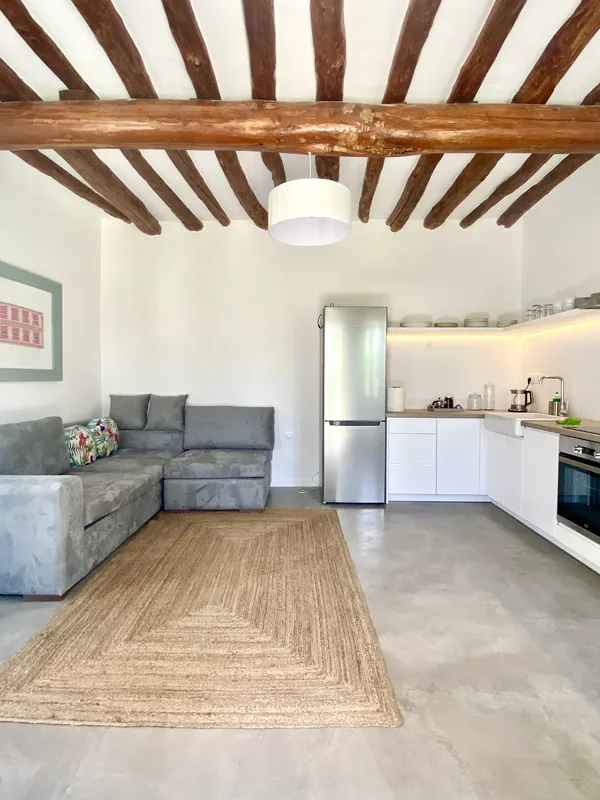 Svolis Townhouse, Soggiorno